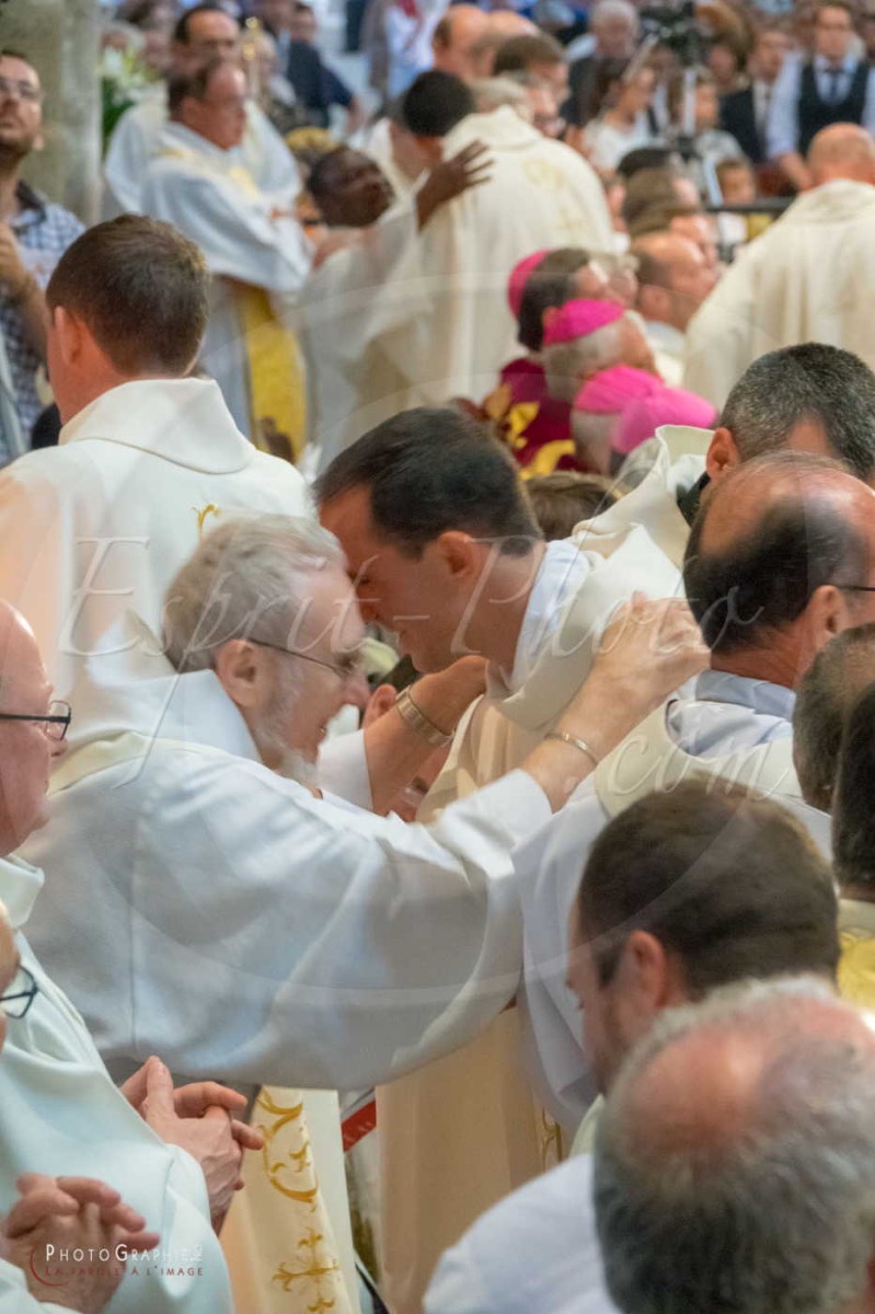 Nom de l'image : 180624-175239_S1085235_c_PhotoGraphie.Pro — Description :  S1085235