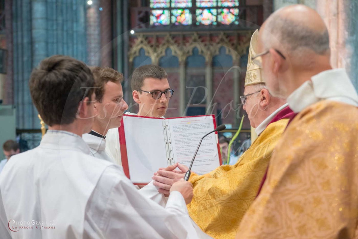 Nom de l'image : 180624-170648_D8e139556_c_PhotoGraphie.Pro — Description :  D8e139556