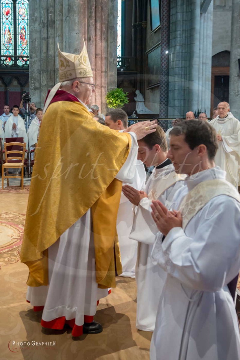 Nom de l'image : 180624-172009_D8e139615_c_PhotoGraphie.Pro — Description :  D8e139615