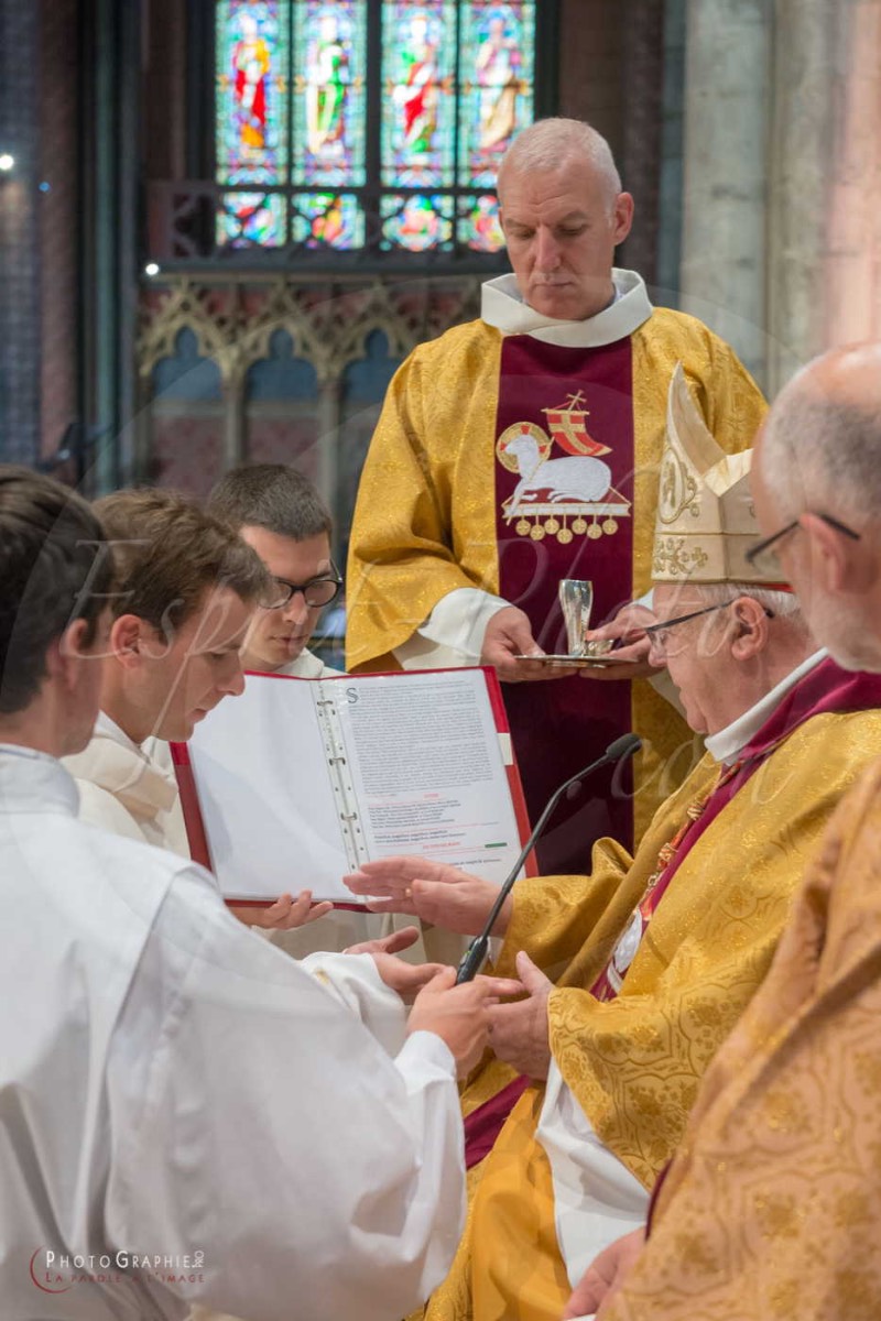 Nom de l'image : 180624-174417_D8e139713_c_PhotoGraphie.Pro — Description :  D8e139713