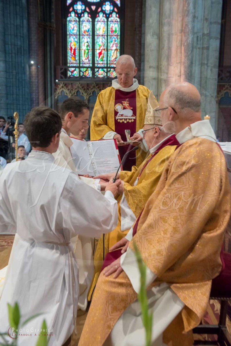 Nom de l'image : 180624-174446_D8e139716_c_PhotoGraphie.Pro — Description :  D8e139716