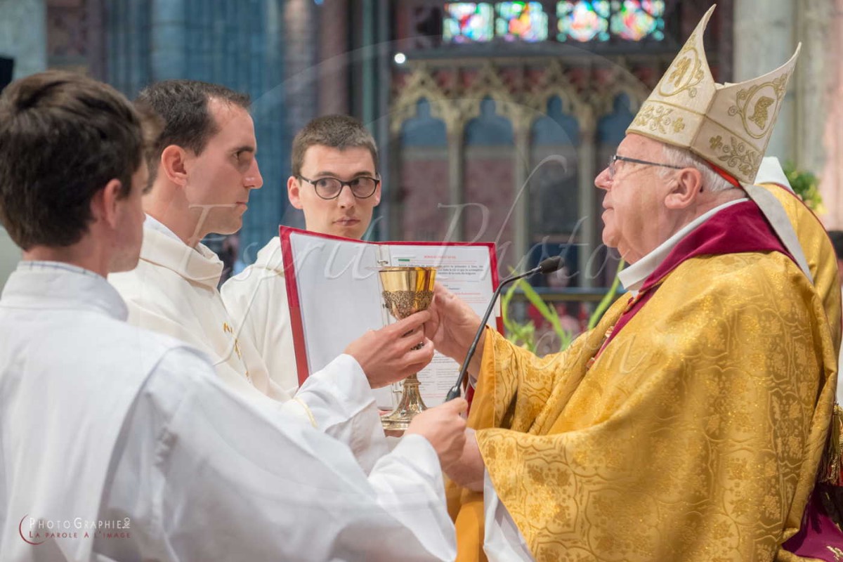 Nom de l'image : 180624-174911_D8e139784_c_PhotoGraphie.Pro — Description :  D8e139784