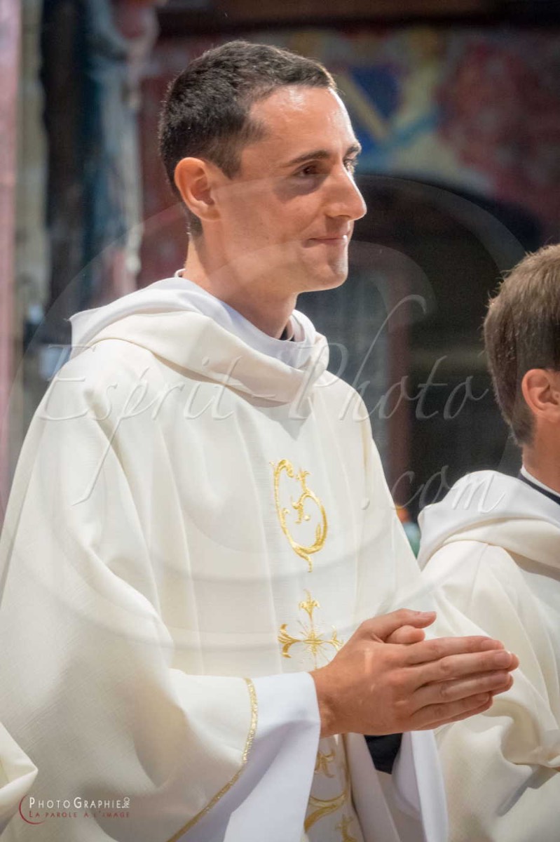 Nom de l'image : 180624-184018_S1085373_c_PhotoGraphie.Pro — Description :  S1085373