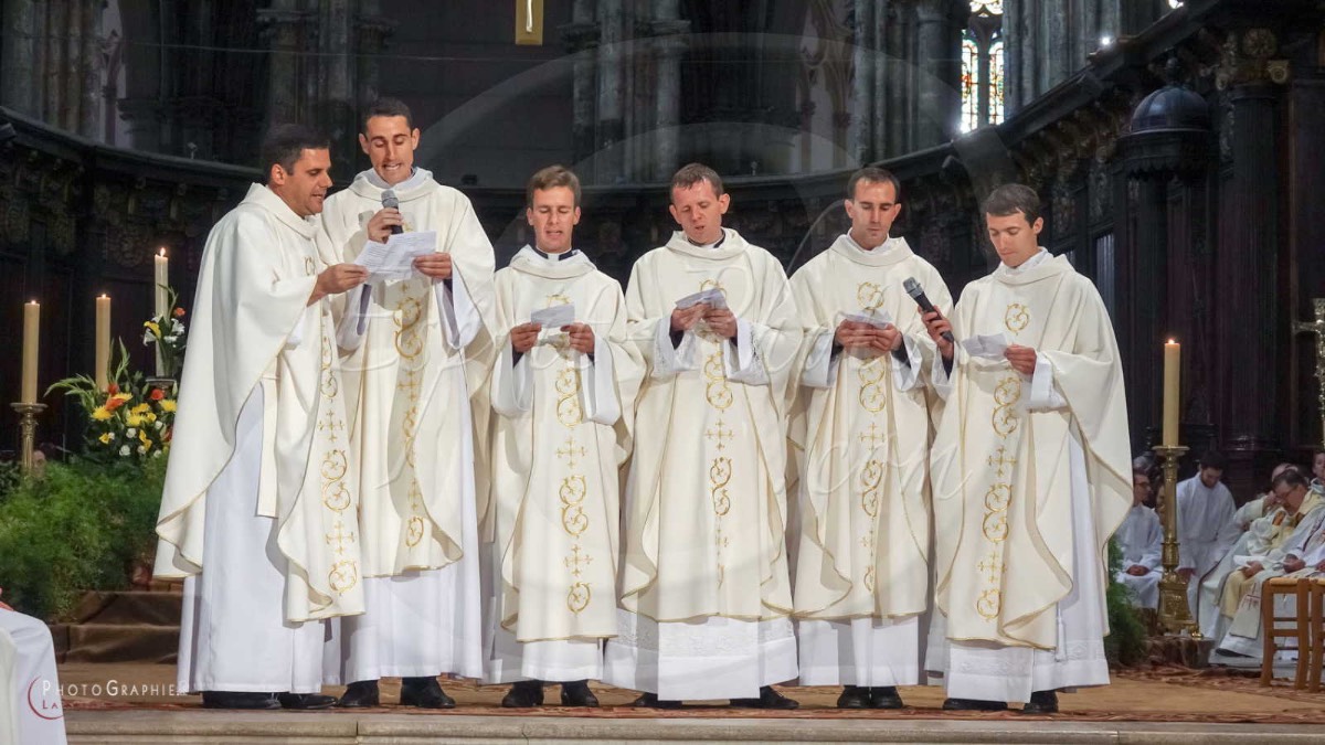 Nom de l'image : 180624-184407_S1085409_c_PhotoGraphie.Pro — Description :  S1085409