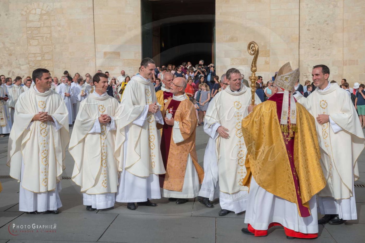 Nom de l'image : 180624-190130_D8e140024_c_PhotoGraphie.Pro — Description :  D8e140024