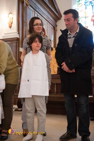 Nom de l'image : D30099508a — Description :  Baptême d'enfant à l'église de la Ferté Vidame (28300)