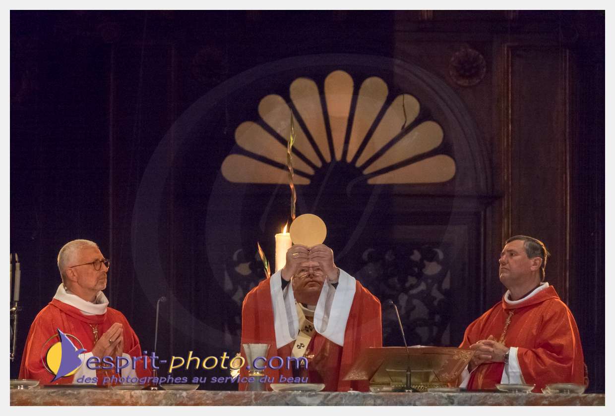 Nom de l'image : S1077359_c_esprit-photo.com — Description :