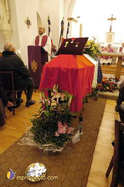 Nom de l'image : D1194142-1 — Description :  Enterrement/Funerailles