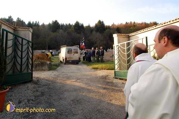 Nom de l'image : D1194241-1 — Description :  Enterrement/Funerailles