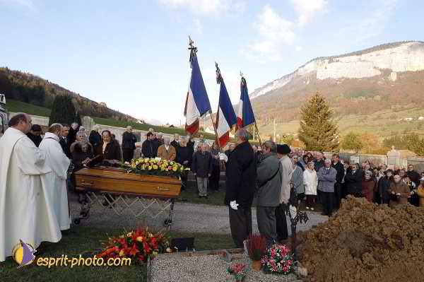 Nom de l'image : D1194271-1 — Description :  Enterrement/Funerailles