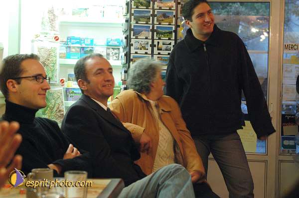 Nom de l'image : D1194328-1 — Description :  Enterrement/Funerailles