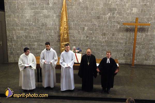 Nom de l'image : E00025423-1 — Description :