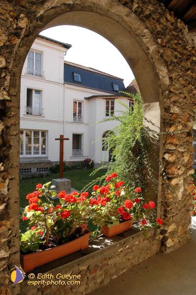 Nom de l'image : E00005002-01 — Description :