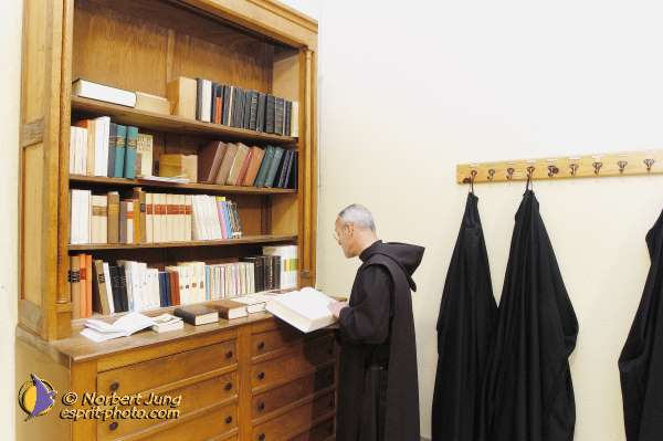 Nom de l'image : D1093577-nef — Description :