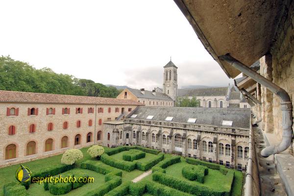 Nom de l'image : D2240875_1 — Description :