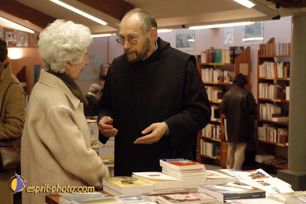 Nom de l'image : D1090398-01 — Description :