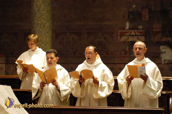 Nom de l'image : D1032491 — Description :  Dominicains de Marseille - Photos pour Magnificat (Perpignan) pl