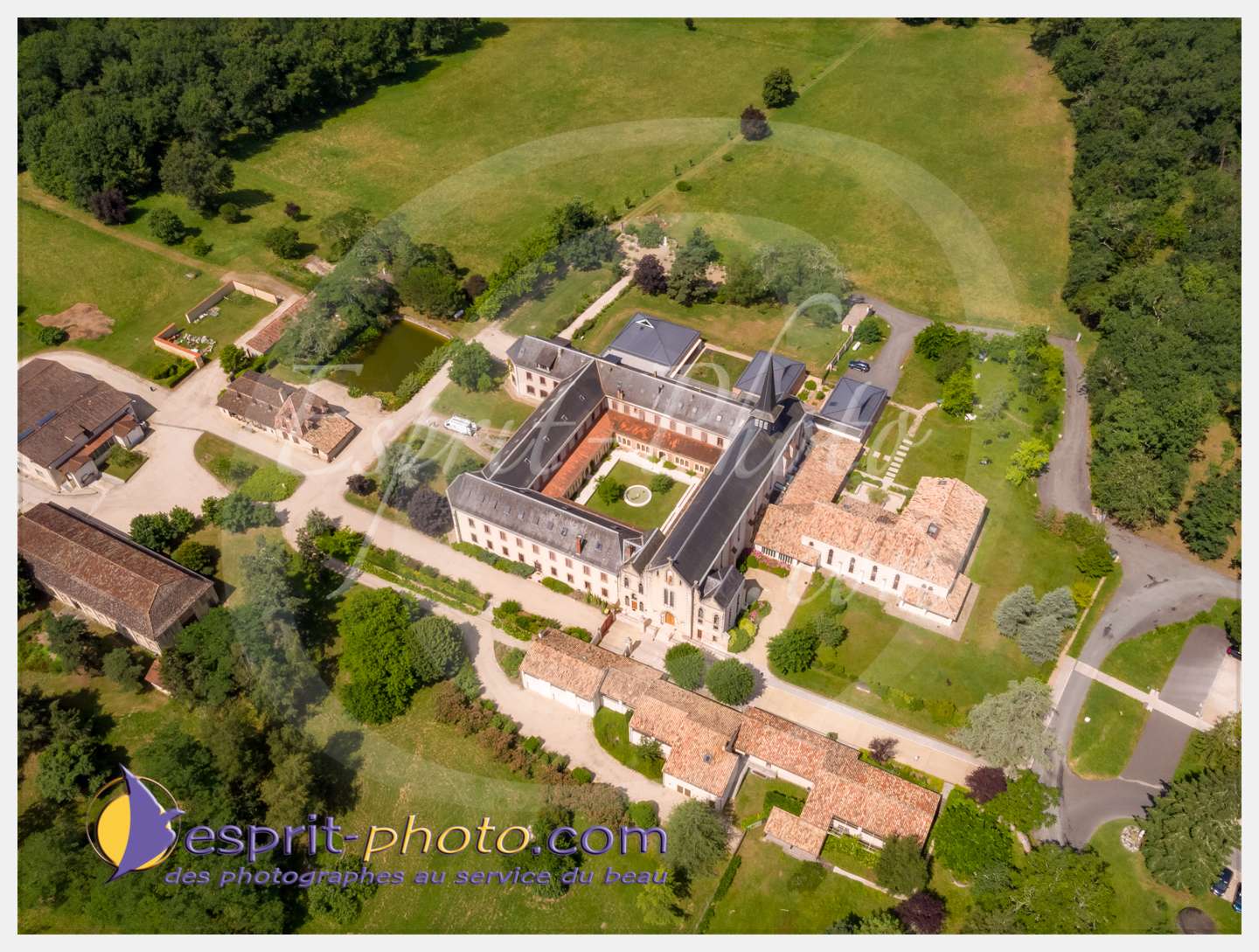 Nom de l'image : 011_DJI02845_c_PhotoGraphiePro — Description :  180702-115431_DJI02845