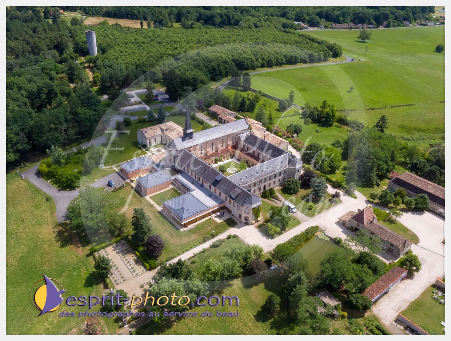 Nom de l'image : 015_DJI02976_c_PhotoGraphiePro — Description :  180702-120322_DJI02976