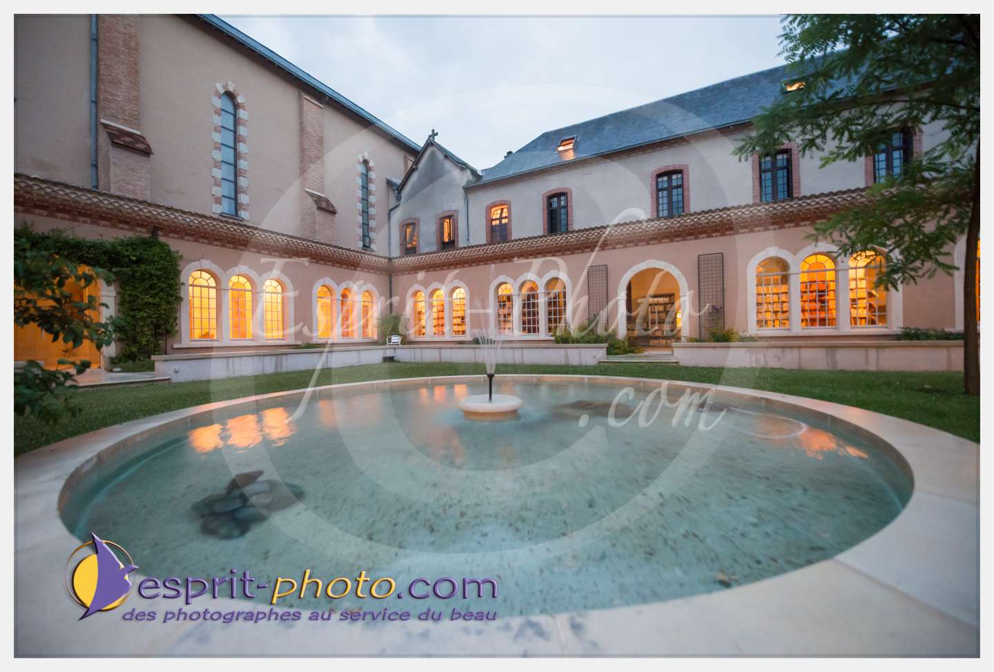 Nom de l'image : 057_D8e140444_c_PhotoGraphiePro — Description :  D8e140444