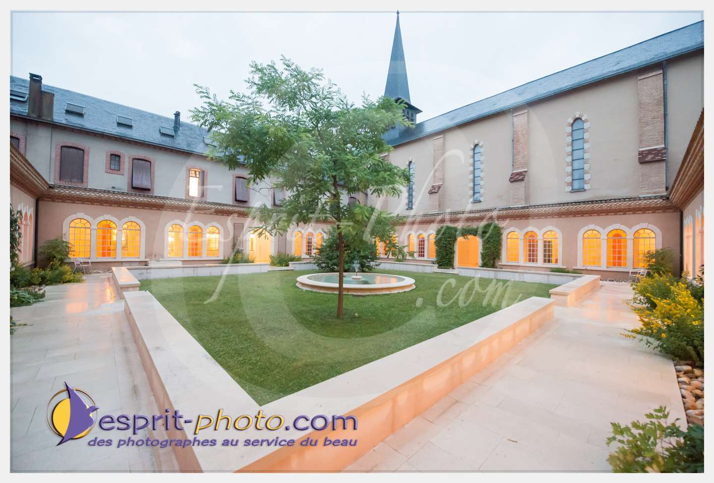 Nom de l'image : 064_D8e140491_c_PhotoGraphiePro — Description :  D8e140491