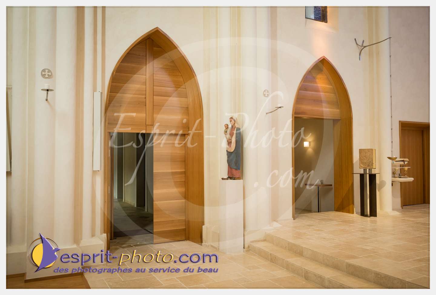 Nom de l'image : 111_D8e140708_c_PhotoGraphiePro — Description :  D8e140708