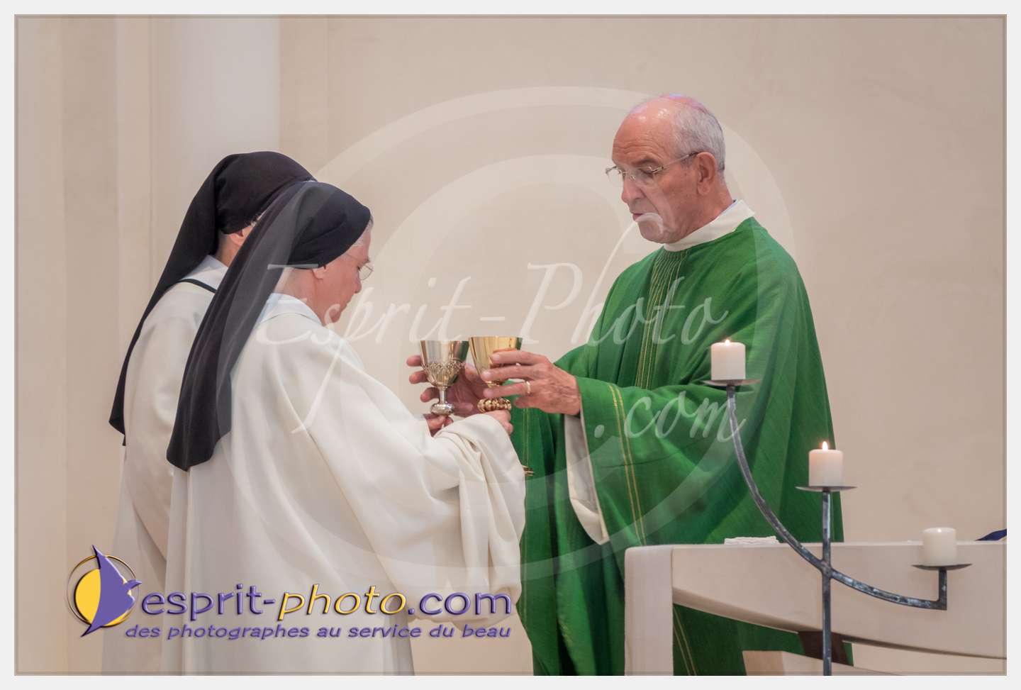 Nom de l'image : 126_S1086846_c_PhotoGraphiePro — Description :  S1086846