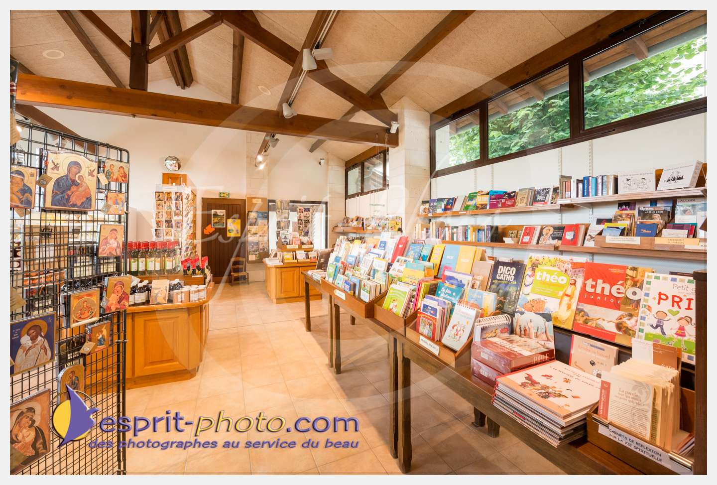 Nom de l'image : 256_D8e141598_c_PhotoGraphiePro — Description :  D8e141598