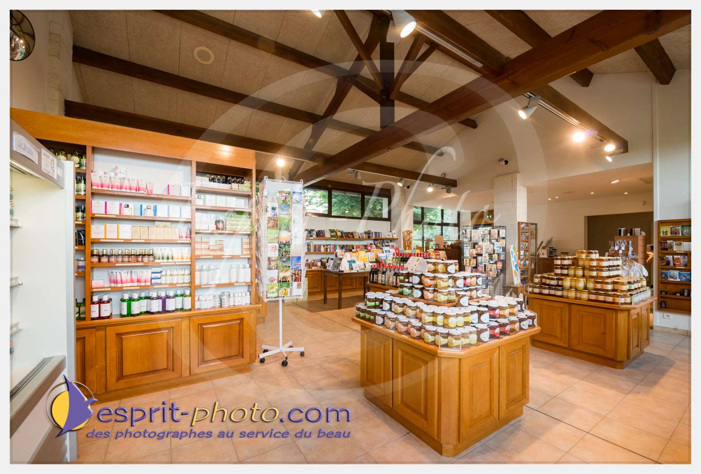 Nom de l'image : 257_D8e141599_c_PhotoGraphiePro — Description :  D8e141599