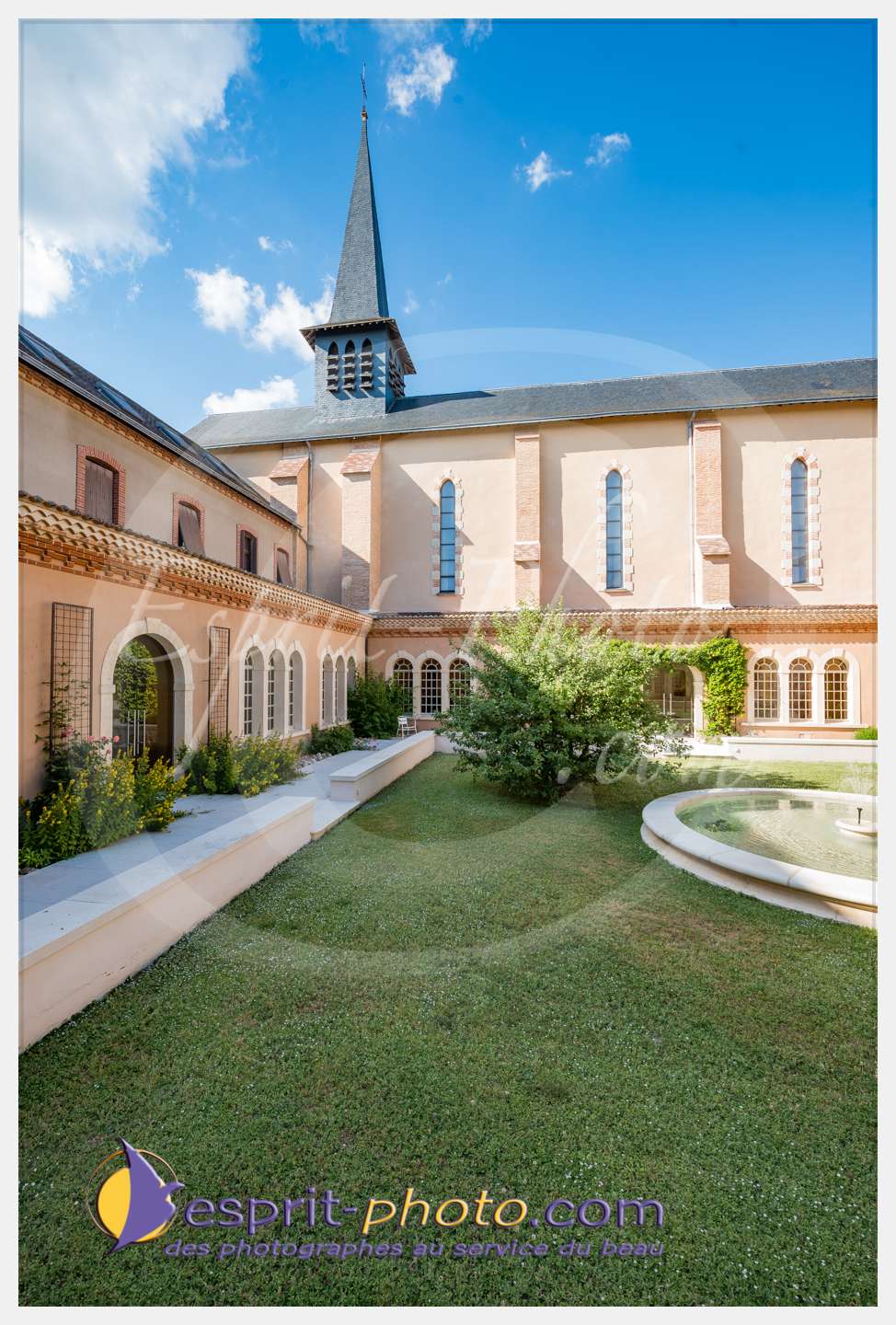 Nom de l'image : 287_D8e141717_c_PhotoGraphiePro — Description :  D8e141717