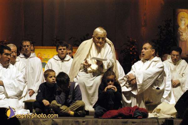 Nom de l'image : D1015054-01 — Description :  Rencontre de Taizé à Paris 2002 (Porte de Versaille & Paroisses