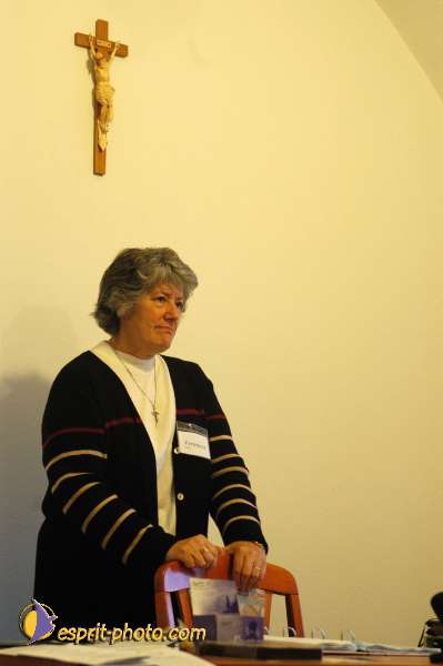 Nom de l'image : D1185008-1 — Description :  Mothers and Fatherprayer