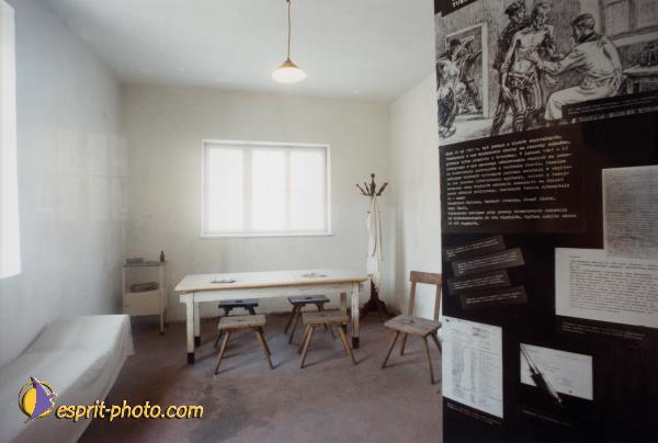 Nom de l'image : A1C01311 — Description :