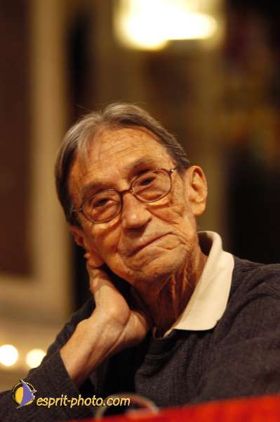 Nom de l'image : D1190444-1 — Description :  Paris - Toussaint 2004