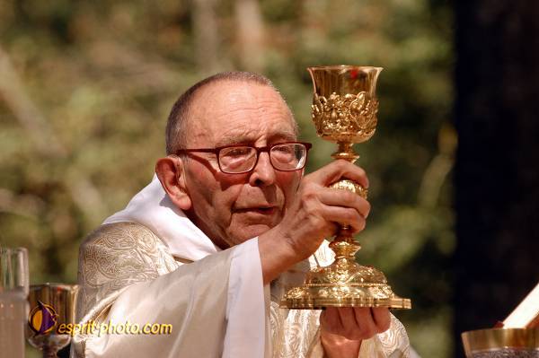 Nom de l'image : D1063657 — Description :  Festival Saint Jean (jeunes de 15-25ans)
