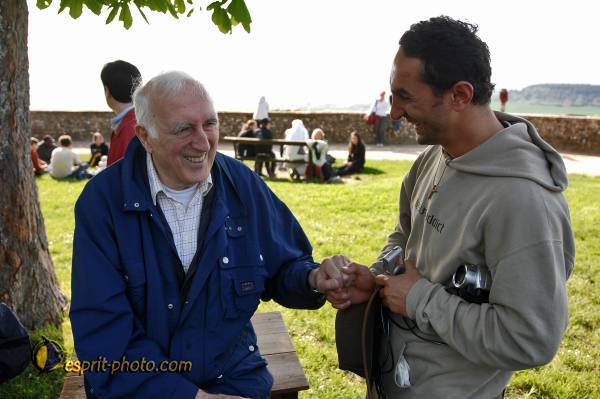Nom de l'image : E2069503_1 — Description :  Routes de Vezelay 2008