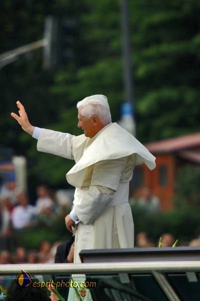 Nom de l'image : D2040374-1 — Description :