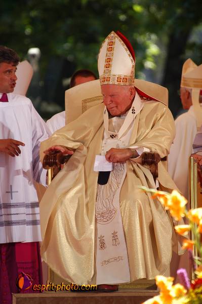 Nom de l'image : D1164661-01 — Description :  Lourdes 2004 - Pèlerinage du Pape à Lourdes