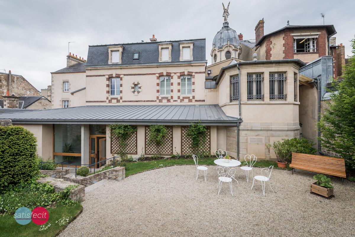 Nom de l'image : 05-Famille-Martin-Alencon_D8e074178_Satisfecit-Editions.fr — Description :  5-Famille-Martin-Alencon_D8e074178