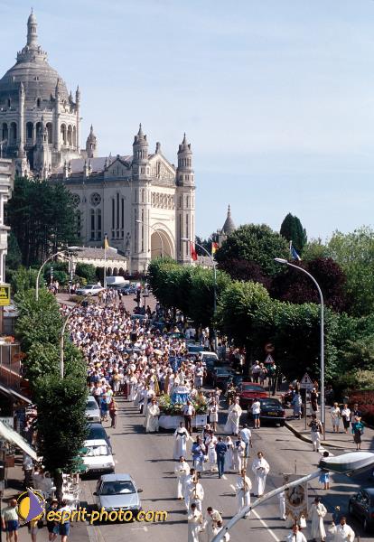 Nom de l'image : EG-R-924 — Description :