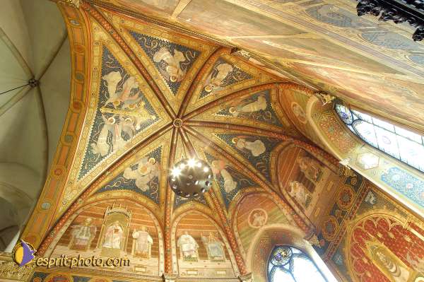 Nom de l'image : D1178882-nef-1 — Description :  Notre Dame de Loreto (Ancona / Italie)