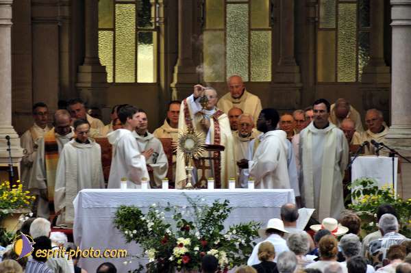 Nom de l'image : D2015376-1 — Description :