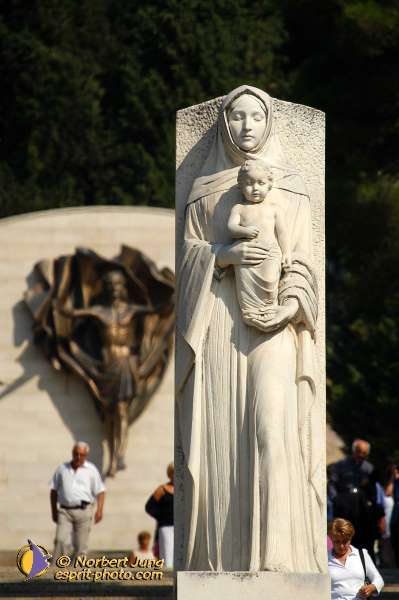 Nom de l'image : D1169825-1 — Description :  San Giovanni Rotondo (Foggia / Italie)