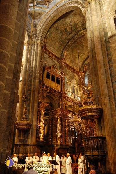 Nom de l'image : D1157328-01 — Description :  Pèlerinage année jubilaire 2004 à St Jacques de Compostelle