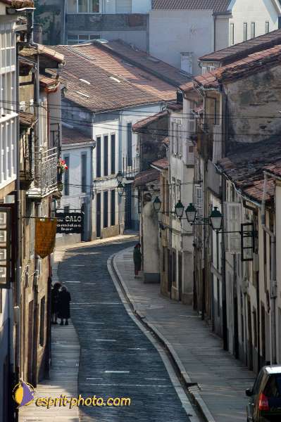 Nom de l'image : D1157403-01 — Description :  Pèlerinage année jubilaire 2004 à St Jacques de Compostelle