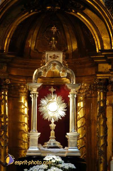 Nom de l'image : D1158537-01 — Description :  Pèlerinage année jubilaire 2004 à St Jacques de Compostelle