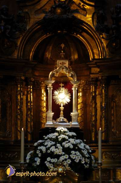 Nom de l'image : D1158542-01 — Description :  Pèlerinage année jubilaire 2004 à St Jacques de Compostelle