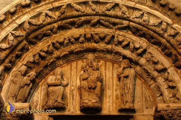 Nom de l'image : D1158550-01 — Description :  Pèlerinage année jubilaire 2004 à St Jacques de Compostelle