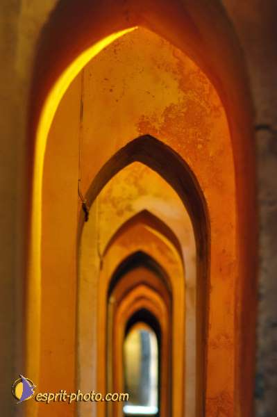 Nom de l'image : D1219975-1 — Description :  Pâques 2005 à Seville (Espagne-Andalusie)