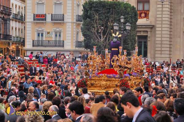 Nom de l'image : D1217678-1 — Description :  Pâques 2005 à Seville (Espagne-Andalusie)